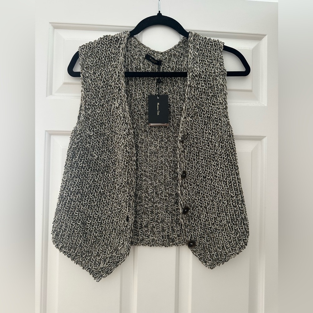 Massimo Dutti Crochet Knit Vest Top. XS. NEW W TAGS.